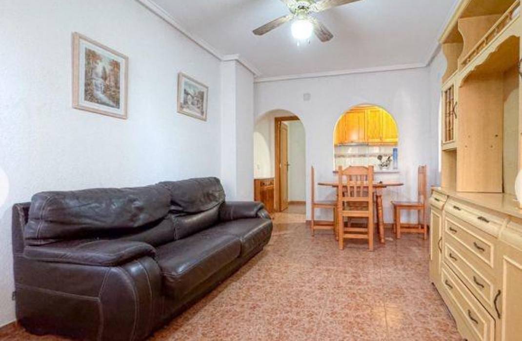 Resale - Apartment - Torrevieja - Centro