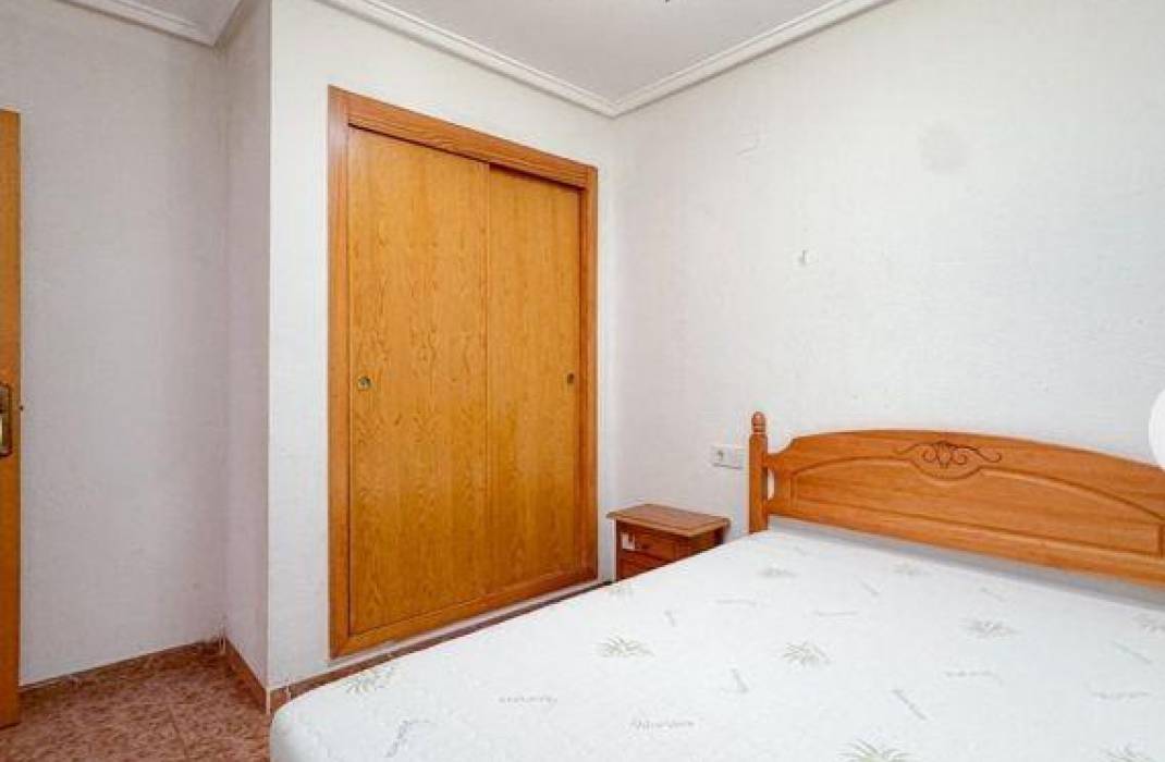 Resale - Apartment - Torrevieja - Centro