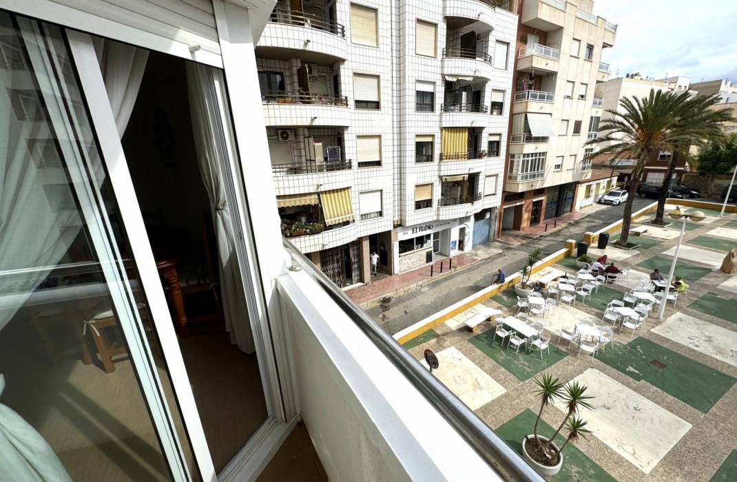 Resale - Apartment - Torrevieja - Centro