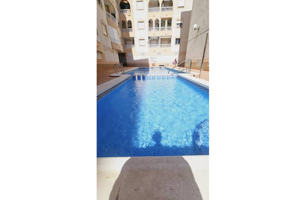 Resale - Apartment - Torrevieja - Centro