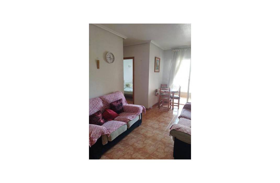 Resale - Apartment - Torrevieja - Centro