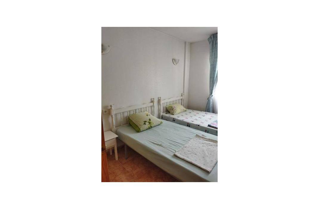 Resale - Apartment - Torrevieja - Centro