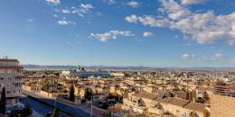 Resale - Apartment - Torrevieja - Centro