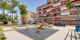 Resale - Apartment - Torrevieja - Centro