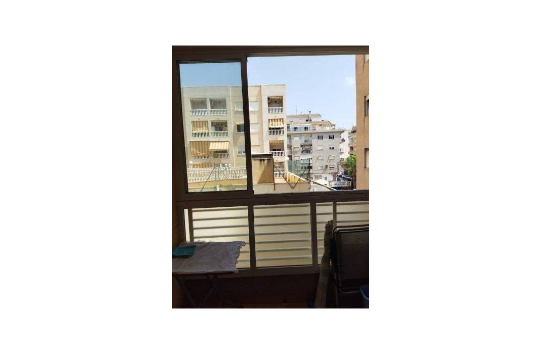 Resale - Apartment - Torrevieja - Centro