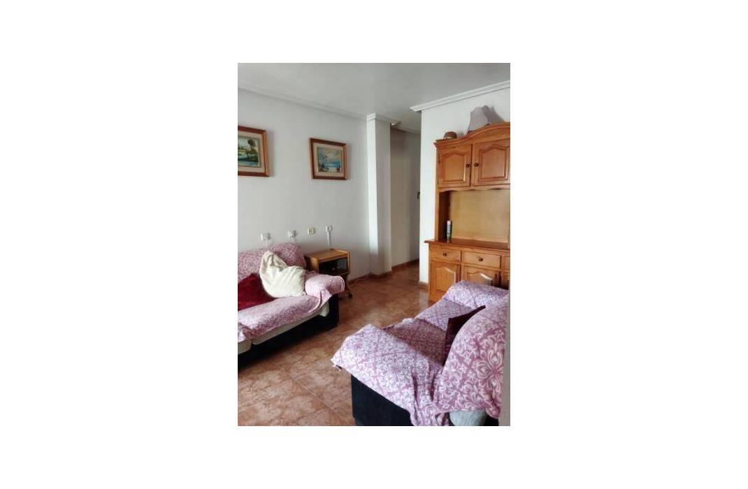 Resale - Apartment - Torrevieja - Centro