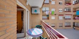 Resale - Apartment - Torrevieja - Centro