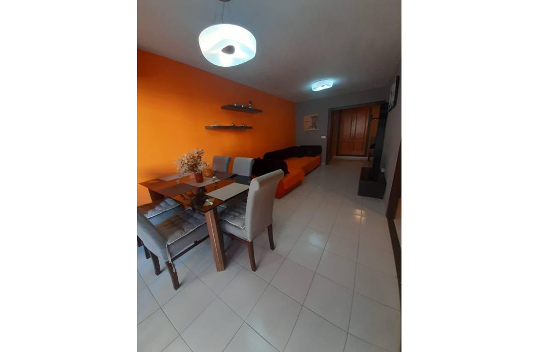 Resale - Apartment - Torrevieja - Centro