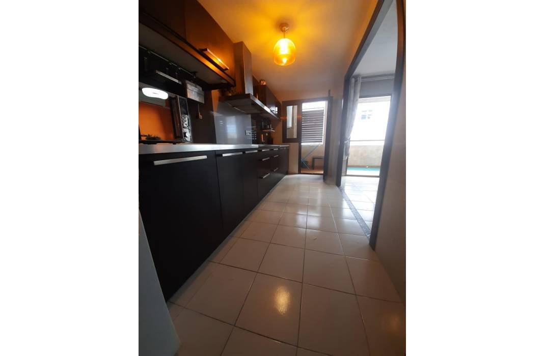 Resale - Apartment - Torrevieja - Centro