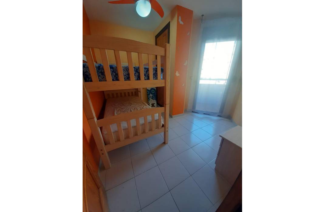 Resale - Apartment - Torrevieja - Centro