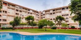 Resale - Apartment - Torrevieja - Centro