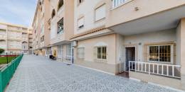 Resale - Apartment - Torrevieja - Centro