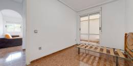 Resale - Apartment - Torrevieja - Centro