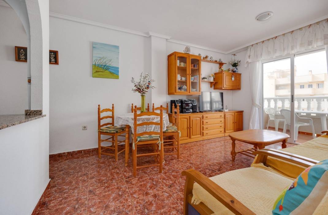 Resale - Apartment - Torrevieja - Estacion de autobuses