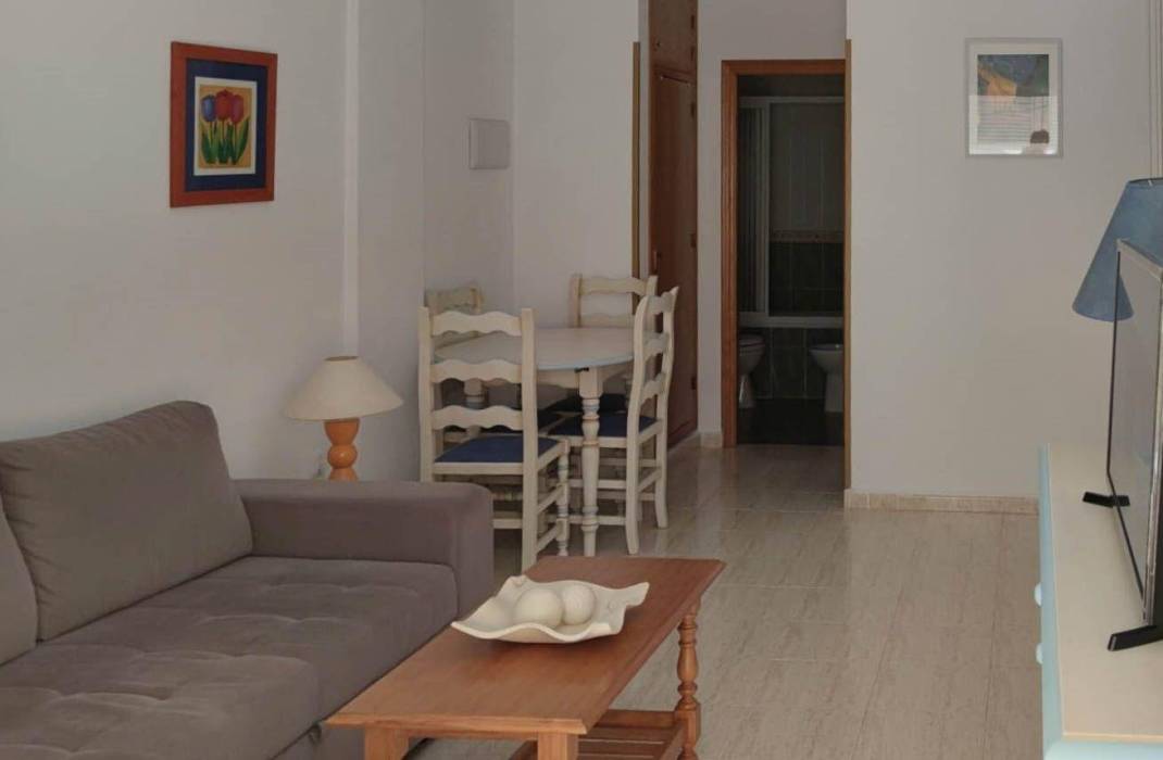 Resale - Apartment - Torrevieja - Estacion de autobuses