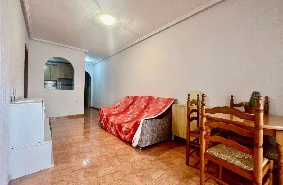 Resale - Apartment - Torrevieja - Estacion de autobuses