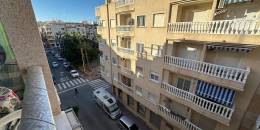 Resale - Apartment - Torrevieja - Estacion de autobuses