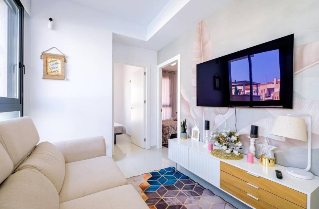 Resale - Apartment - Torrevieja - Estacion de autobuses