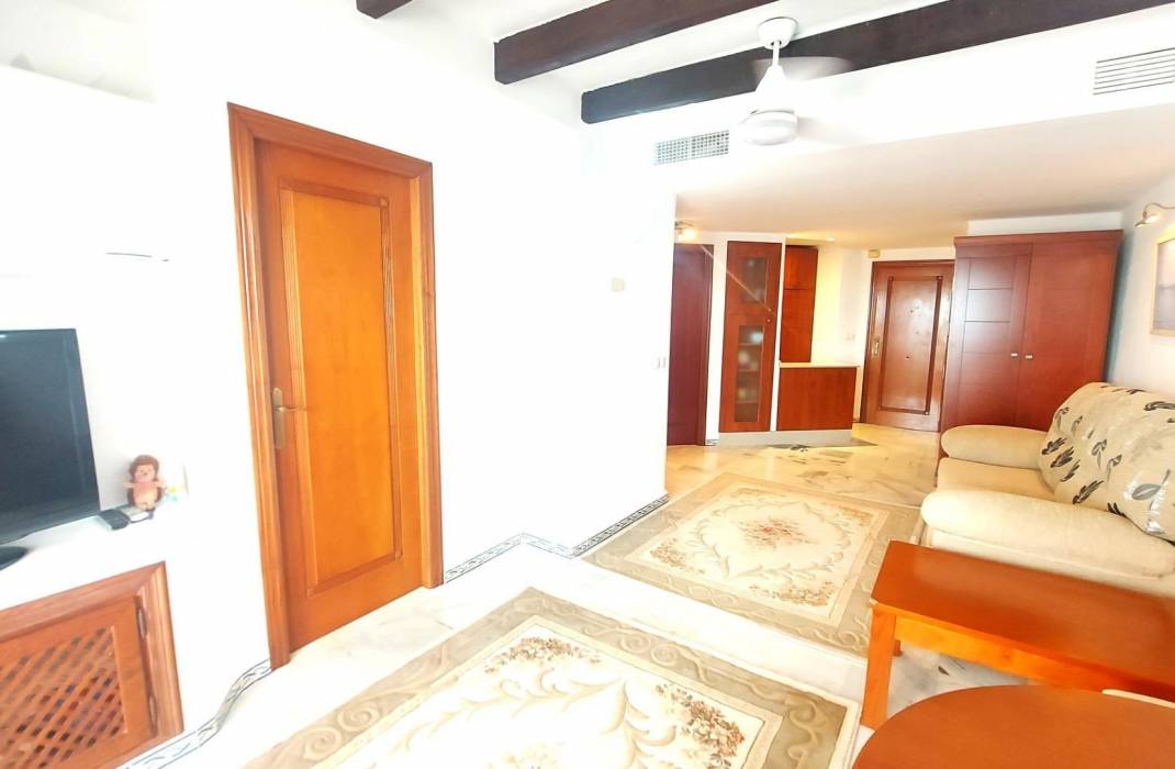 Resale - Apartment - Torrevieja - Habaneras