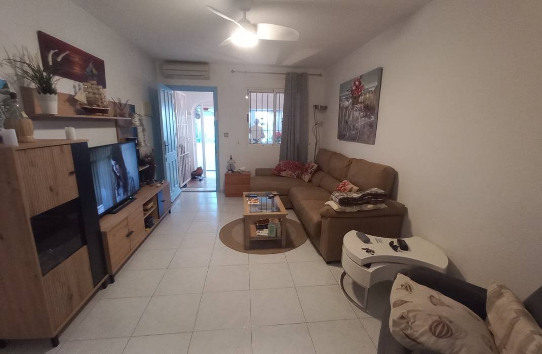 Resale - Apartment - Torrevieja - Habaneras