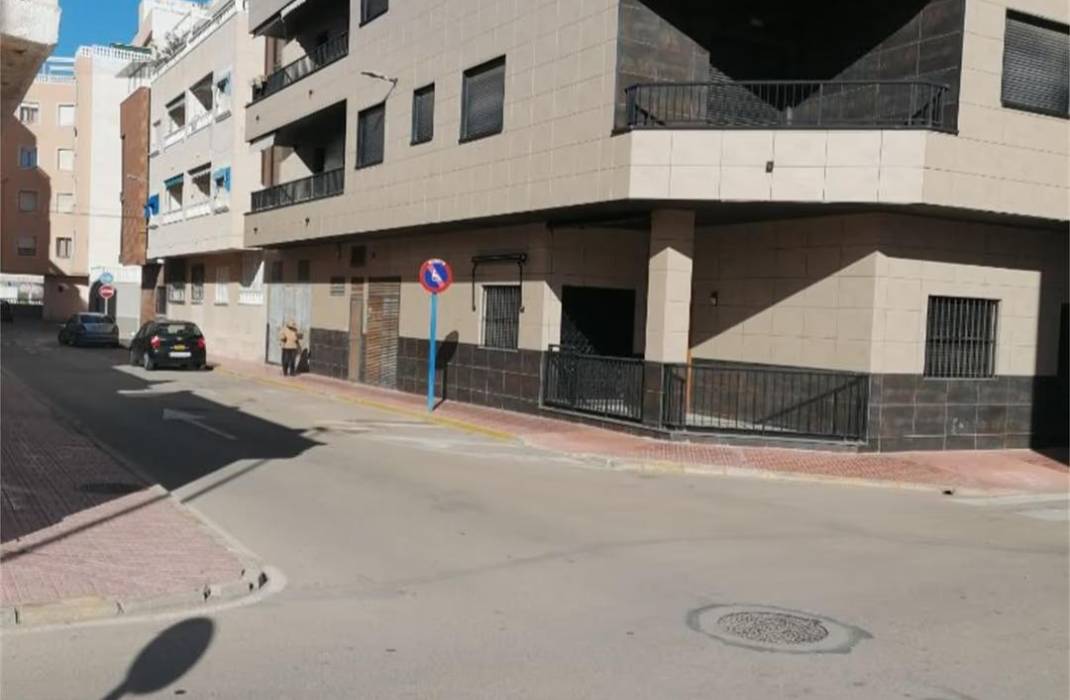 Resale - Apartment - Torrevieja - La Mata pueblo