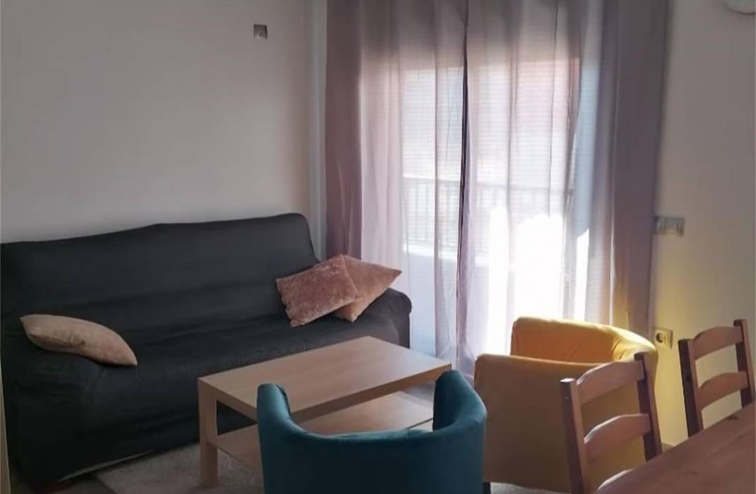 Resale - Apartment - Torrevieja - La Mata pueblo