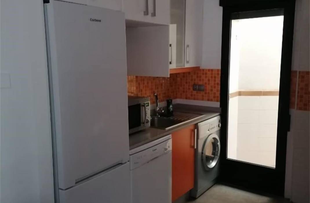 Resale - Apartment - Torrevieja - La Mata pueblo