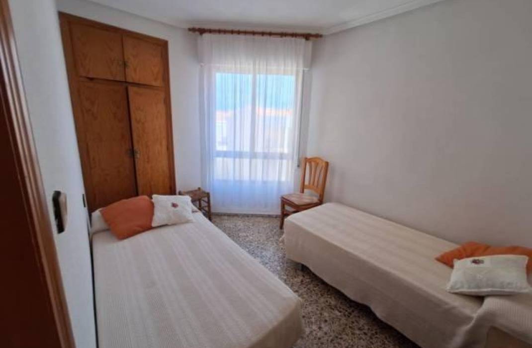 Resale - Apartment - Torrevieja - La Mata pueblo