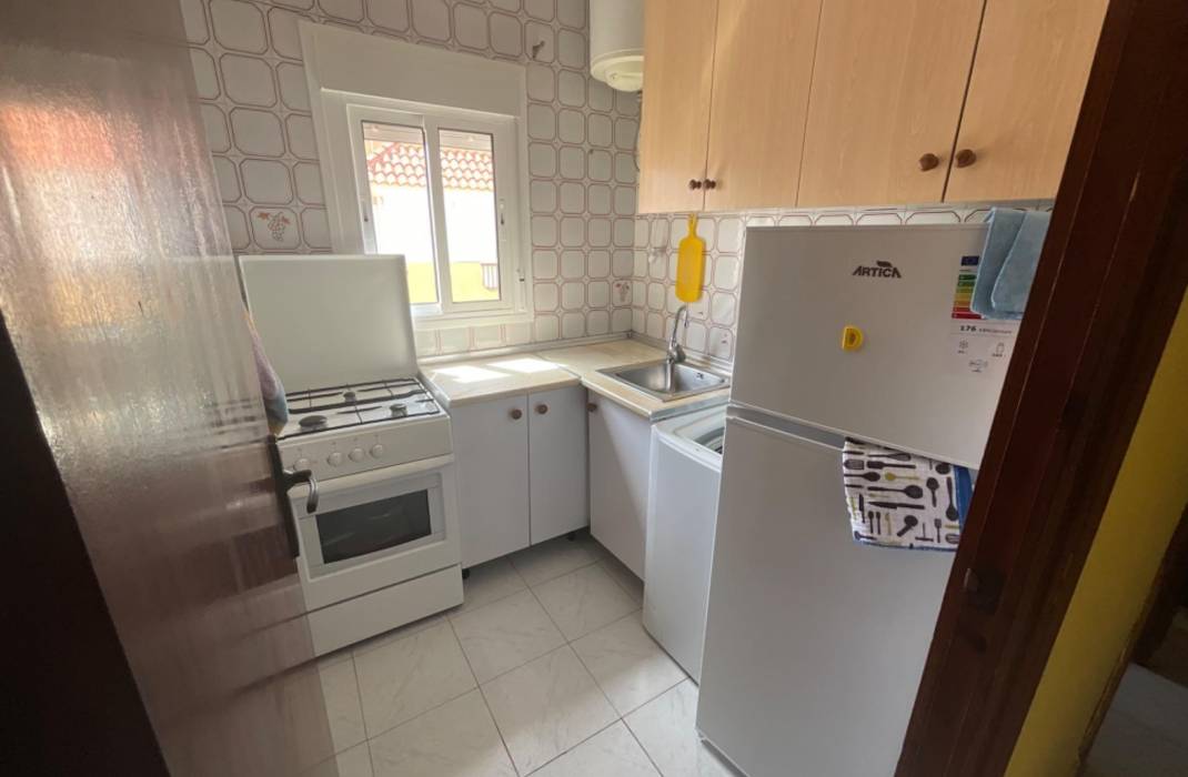 Resale - Apartment - Torrevieja - La Mata