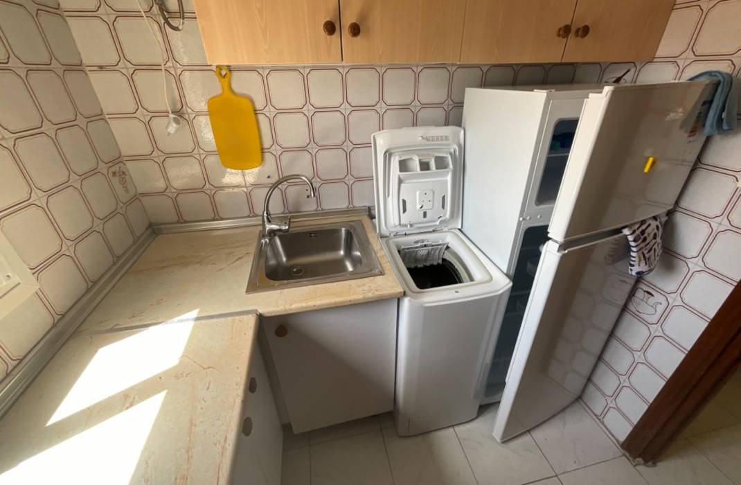 Resale - Apartment - Torrevieja - La Mata