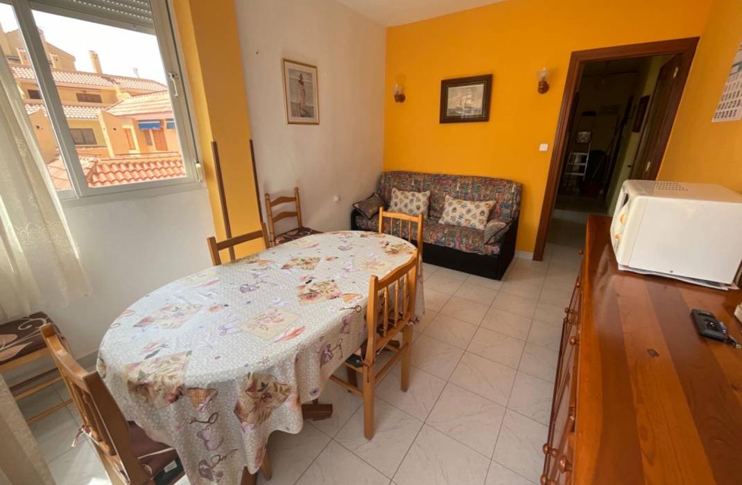 Resale - Apartment - Torrevieja - La Mata