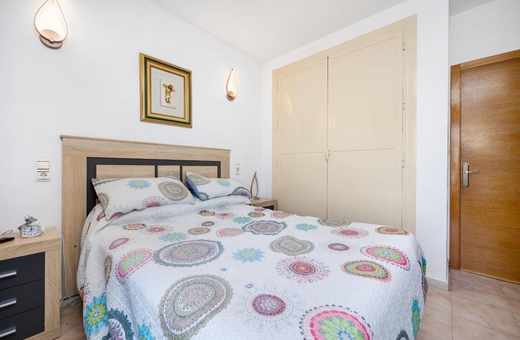 Resale - Apartment - Torrevieja - La Mata