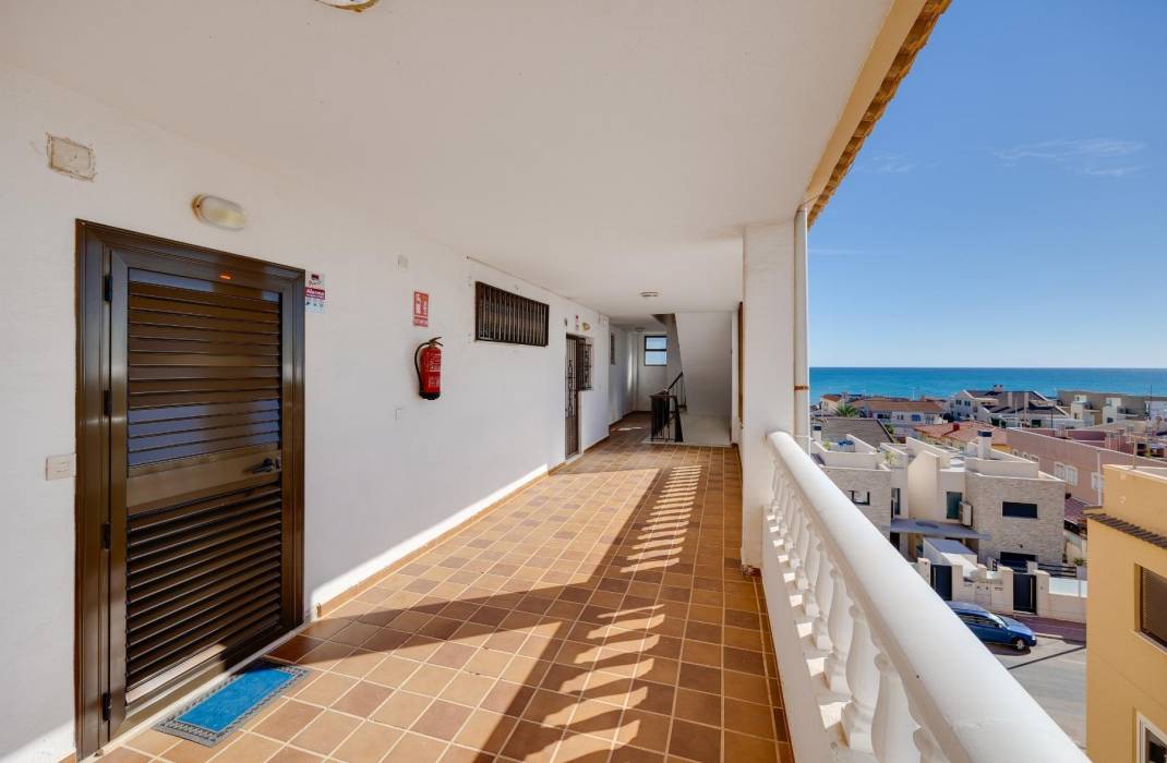 Resale - Apartment - Torrevieja - La Mata