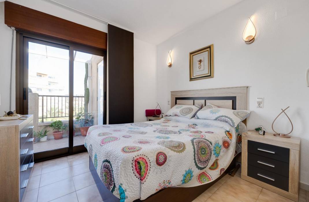 Resale - Apartment - Torrevieja - La Mata