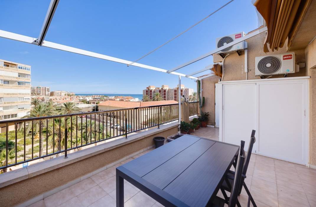 Resale - Apartment - Torrevieja - La Mata