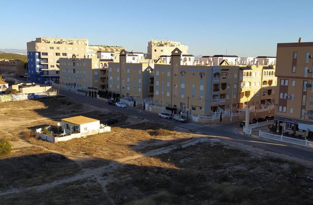 Resale - Apartment - Torrevieja - La Mata