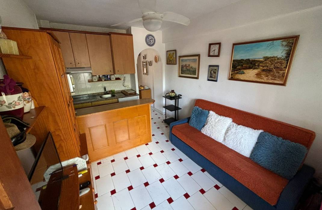 Resale - Apartment - Torrevieja - La Mata