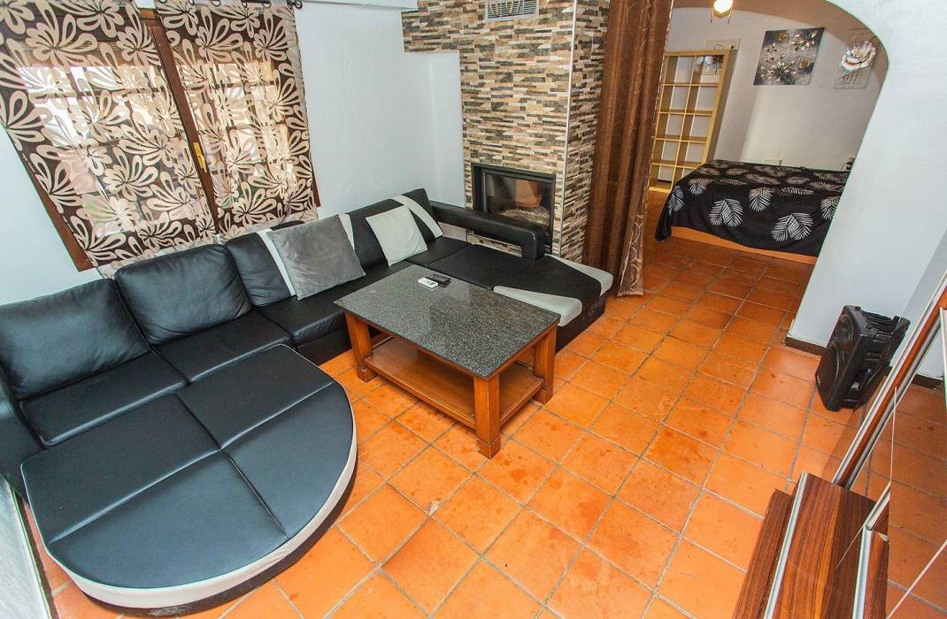 Resale - Apartment - Torrevieja - Los Frutales