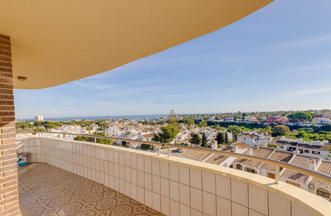 Resale - Apartment - Torrevieja - Parque las naciones