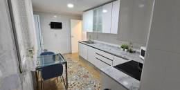 Resale - Apartment - Torrevieja - Paseo maritimo