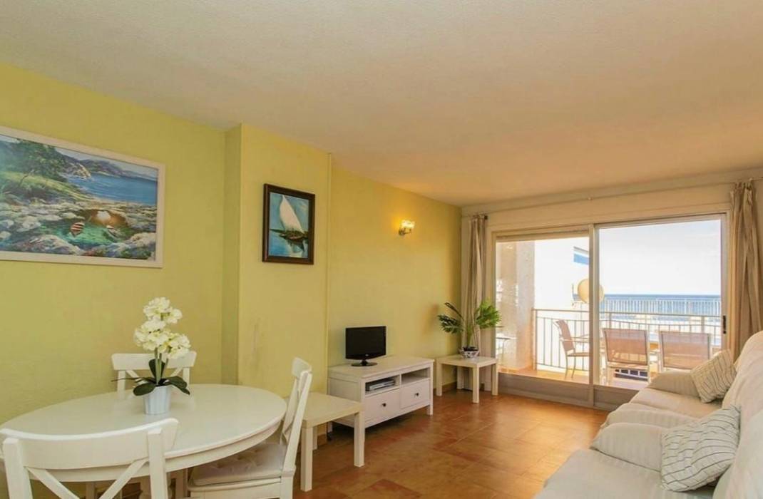 Resale - Apartment - Torrevieja - Playa de los locos