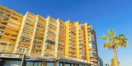 Resale - Apartment - Torrevieja - Playa de los locos