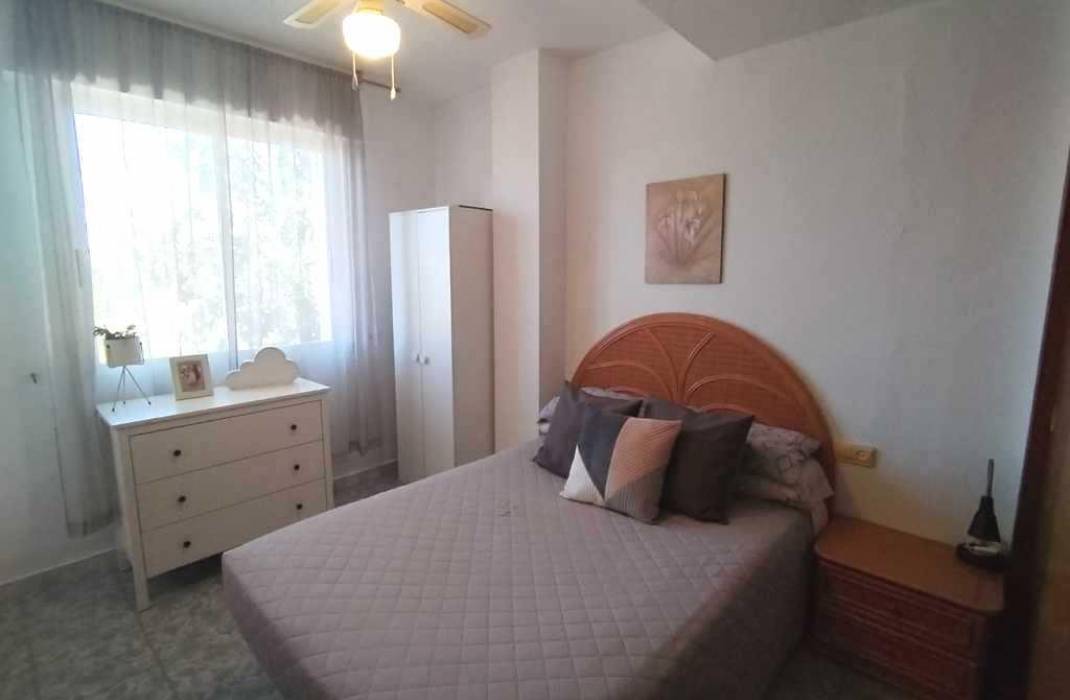 Resale - Apartment - Torrevieja - Playa de los locos