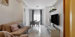 Resale - Apartment - Torrevieja - Playa de los locos