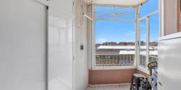 Resale - Apartment - Torrevieja - Playa de los locos