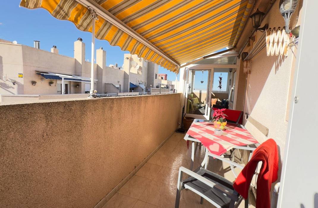 Resale - Apartment - Torrevieja - Playa de los locos