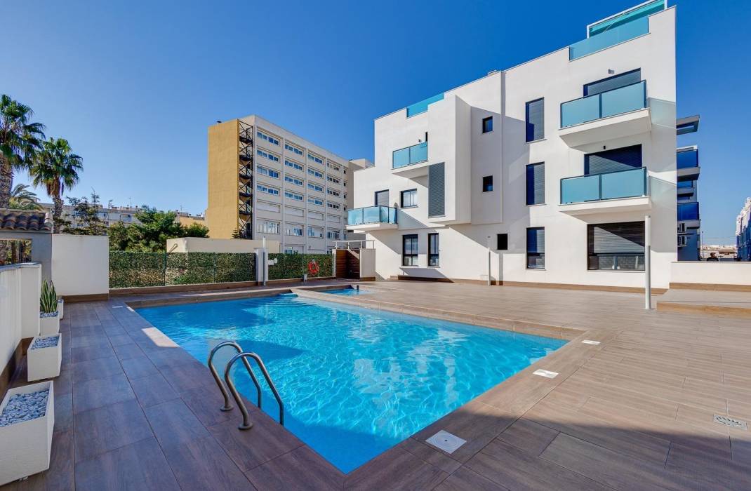 Resale - Apartment - Torrevieja - Playa de los locos