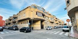 Resale - Apartment - Torrevieja - Playa de los locos