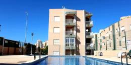 Resale - Apartment - Torrevieja - Playa de los locos