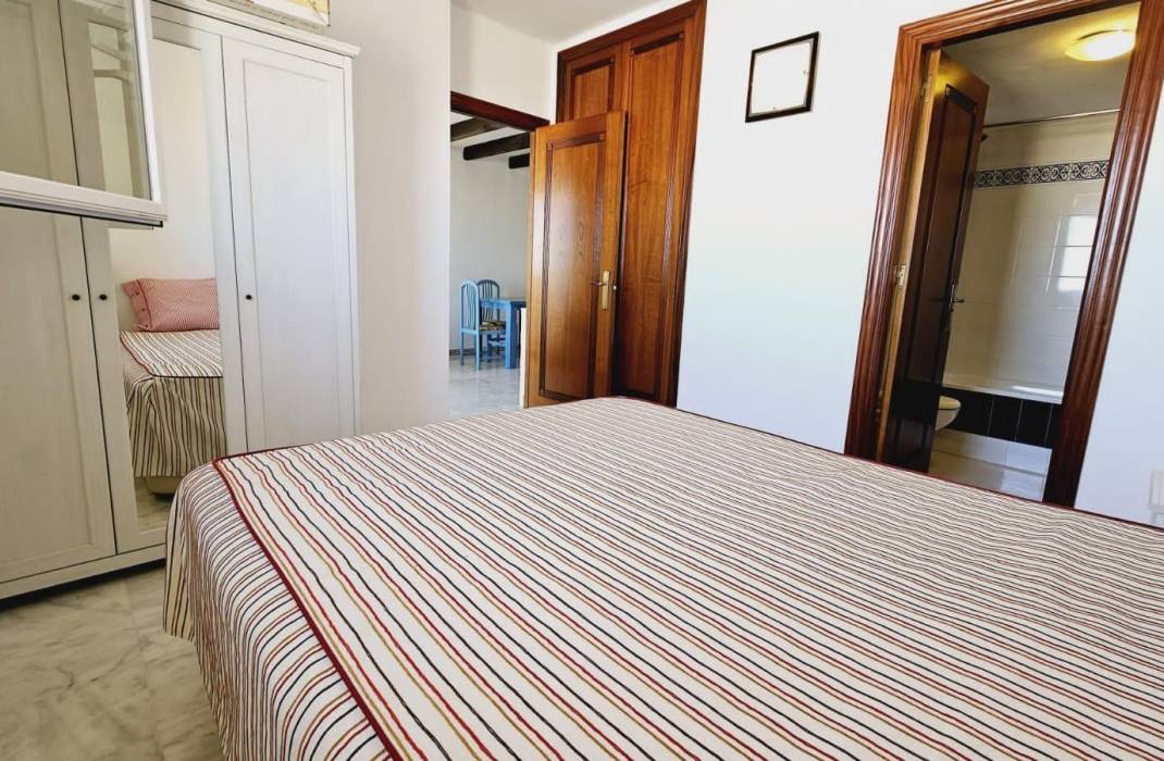 Resale - Apartment - Torrevieja - Playa del cura